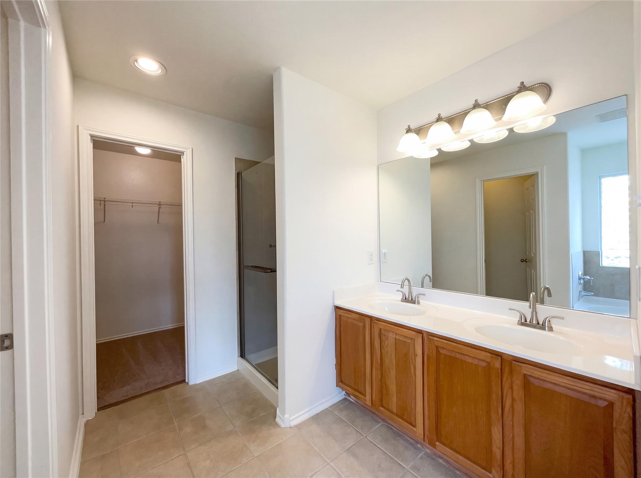 506 Gettysburg Loop Elgin TX 78621