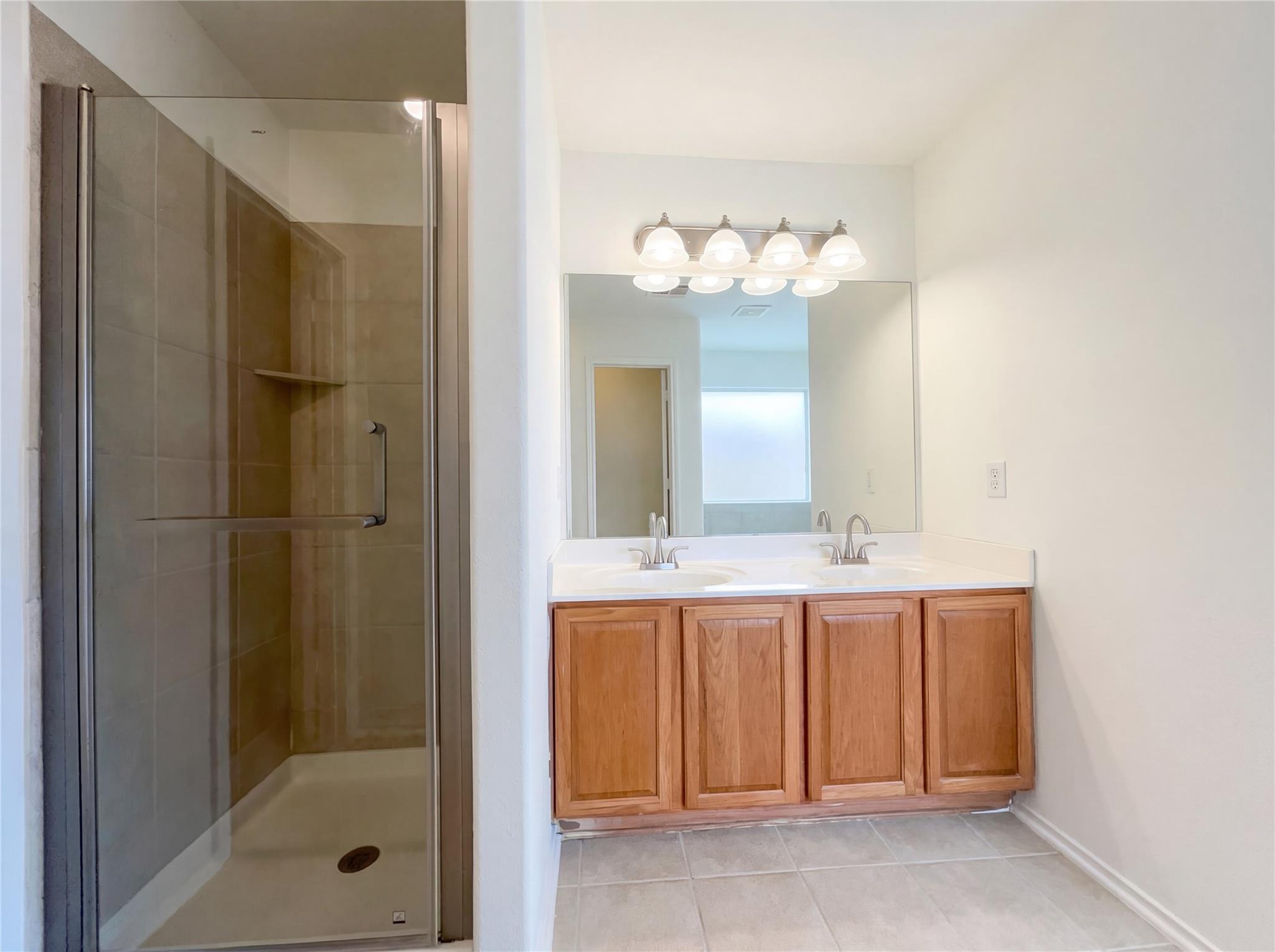 506 Gettysburg Loop Elgin TX 78621