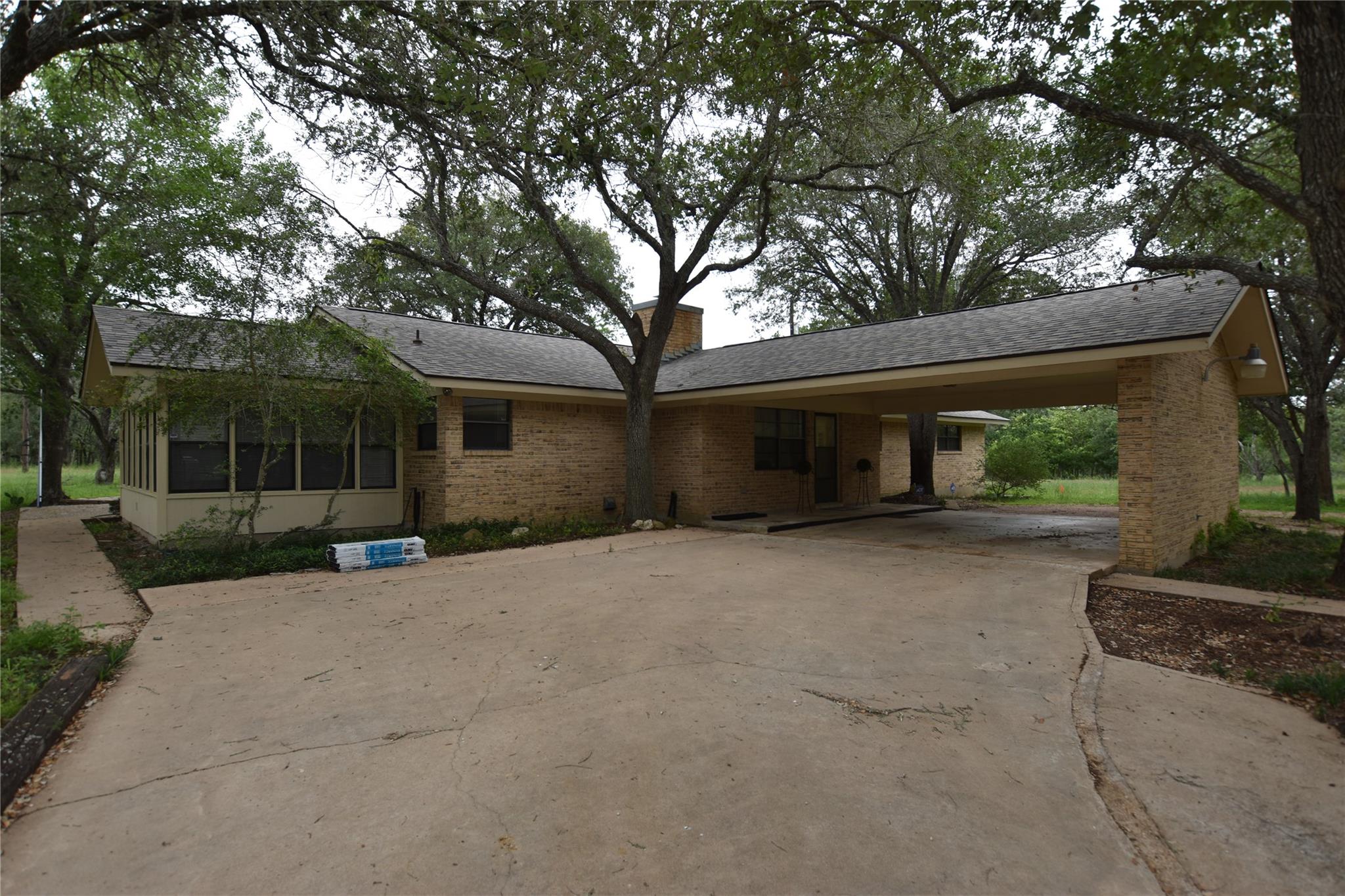 687 Fm 812 Road Red Rock TX 78662