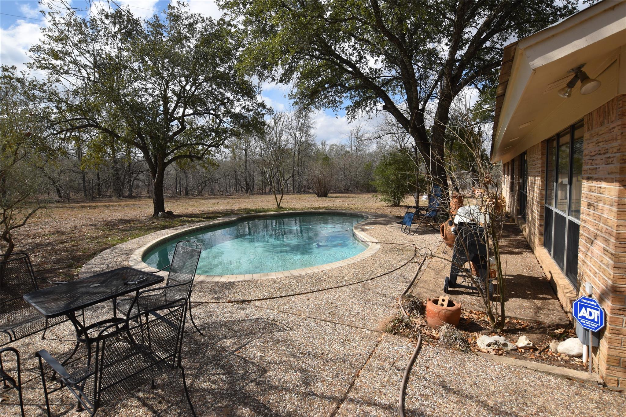 687 Fm 812 Road Red Rock TX 78662