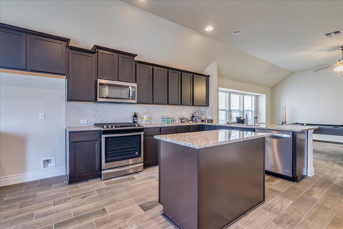 124 Compass Lane Kyle TX 78640