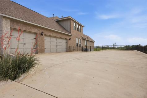 192 Raptor Beak Way Cedar Creek TX 78612
