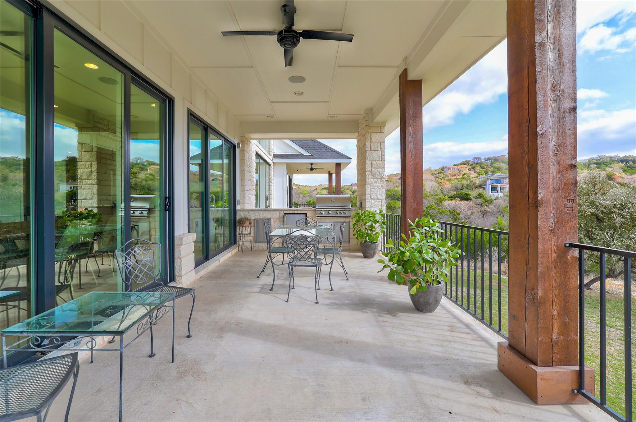 17701 Hunters Hollow Jonestown TX 78645