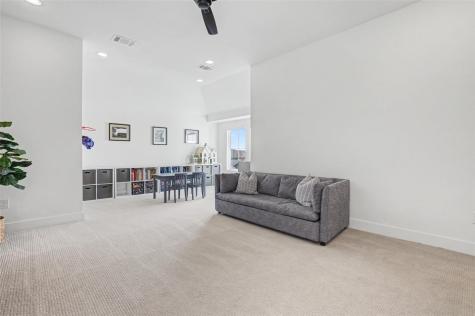 17701 Hunters Hollow Jonestown TX 78645