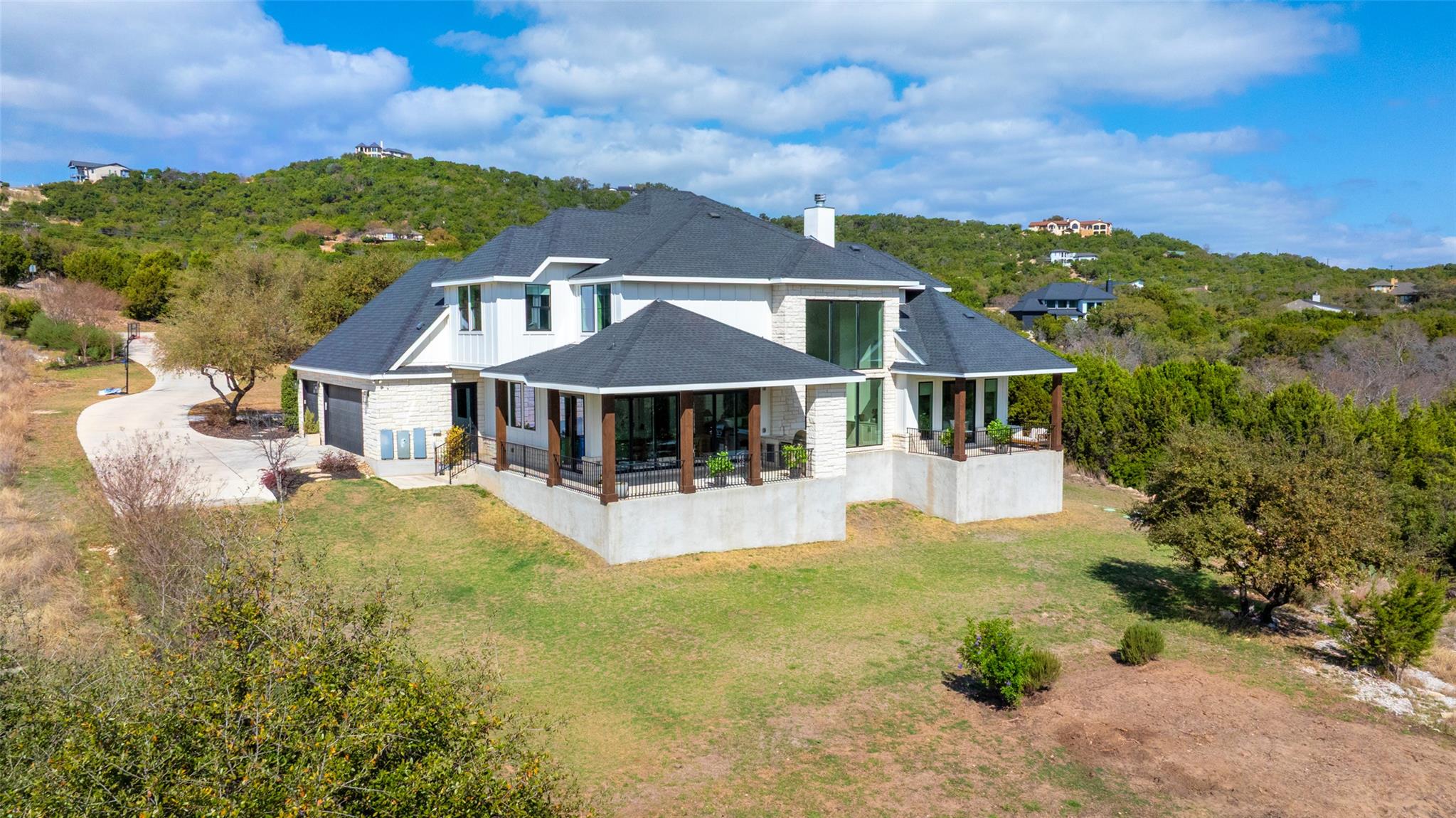 17701 Hunters Hollow Jonestown TX 78645