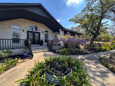 368 Woodlands Drive Bastrop TX 78602