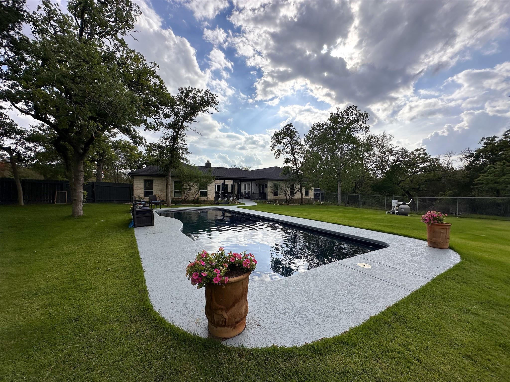 368 Woodlands Drive Bastrop TX 78602