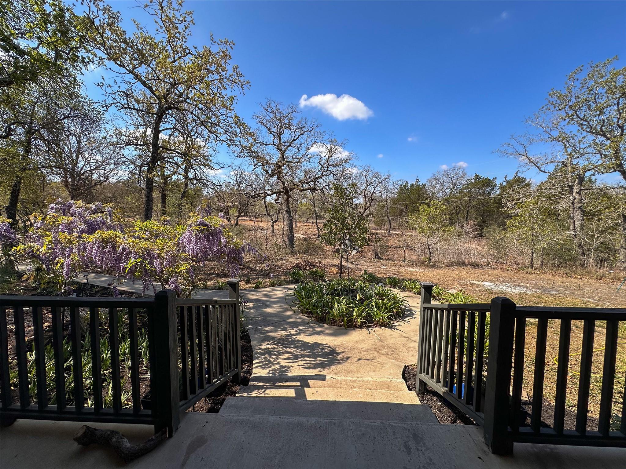 368 Woodlands Drive Bastrop TX 78602