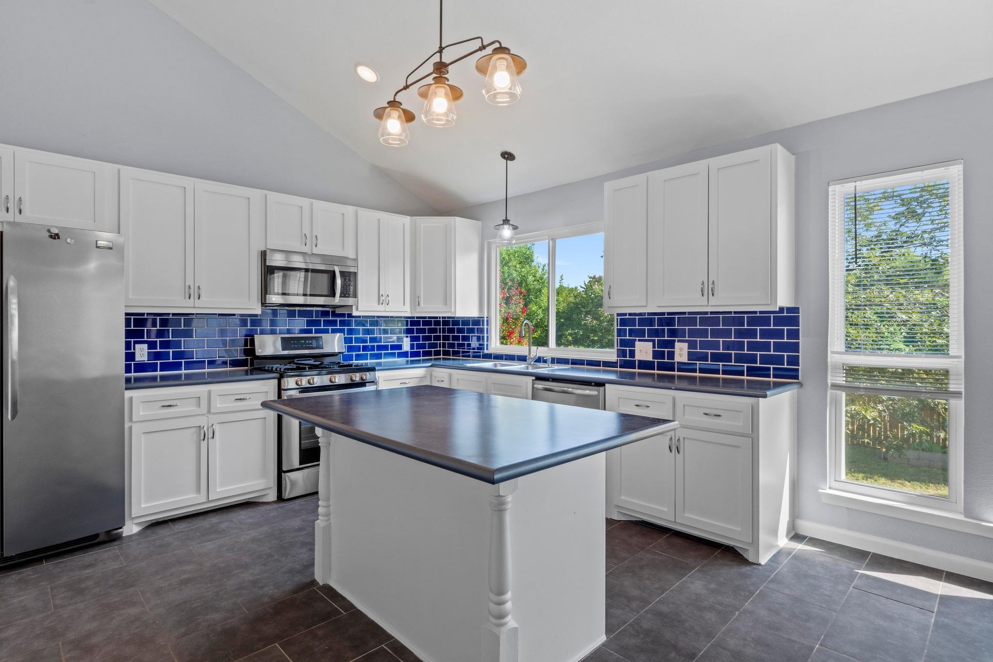 809 Stillhouse Spring Round Rock TX 78681