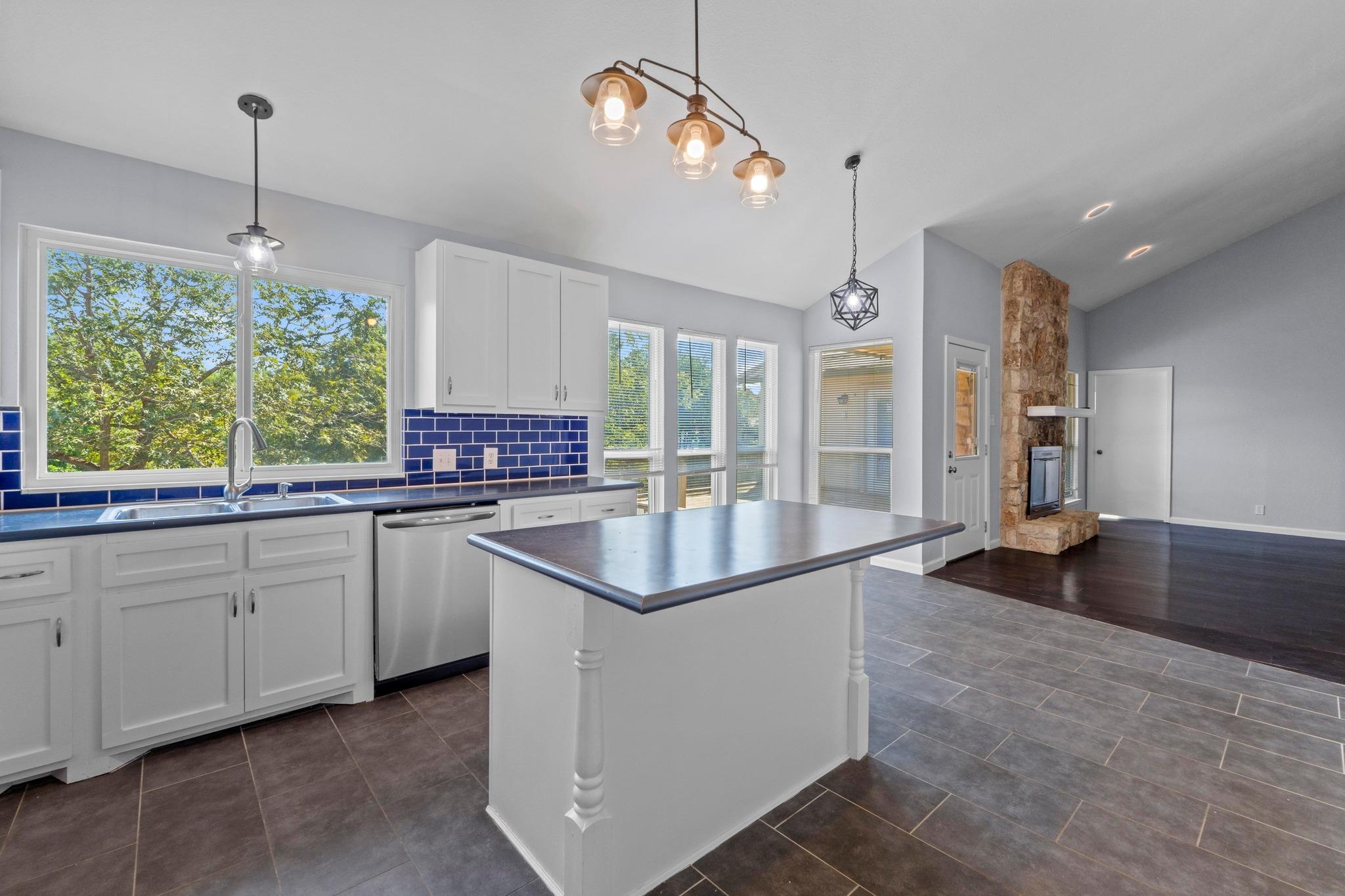 809 Stillhouse Spring Round Rock TX 78681
