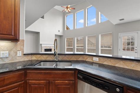 1501 Lake Forest Cove Round Rock TX 78665