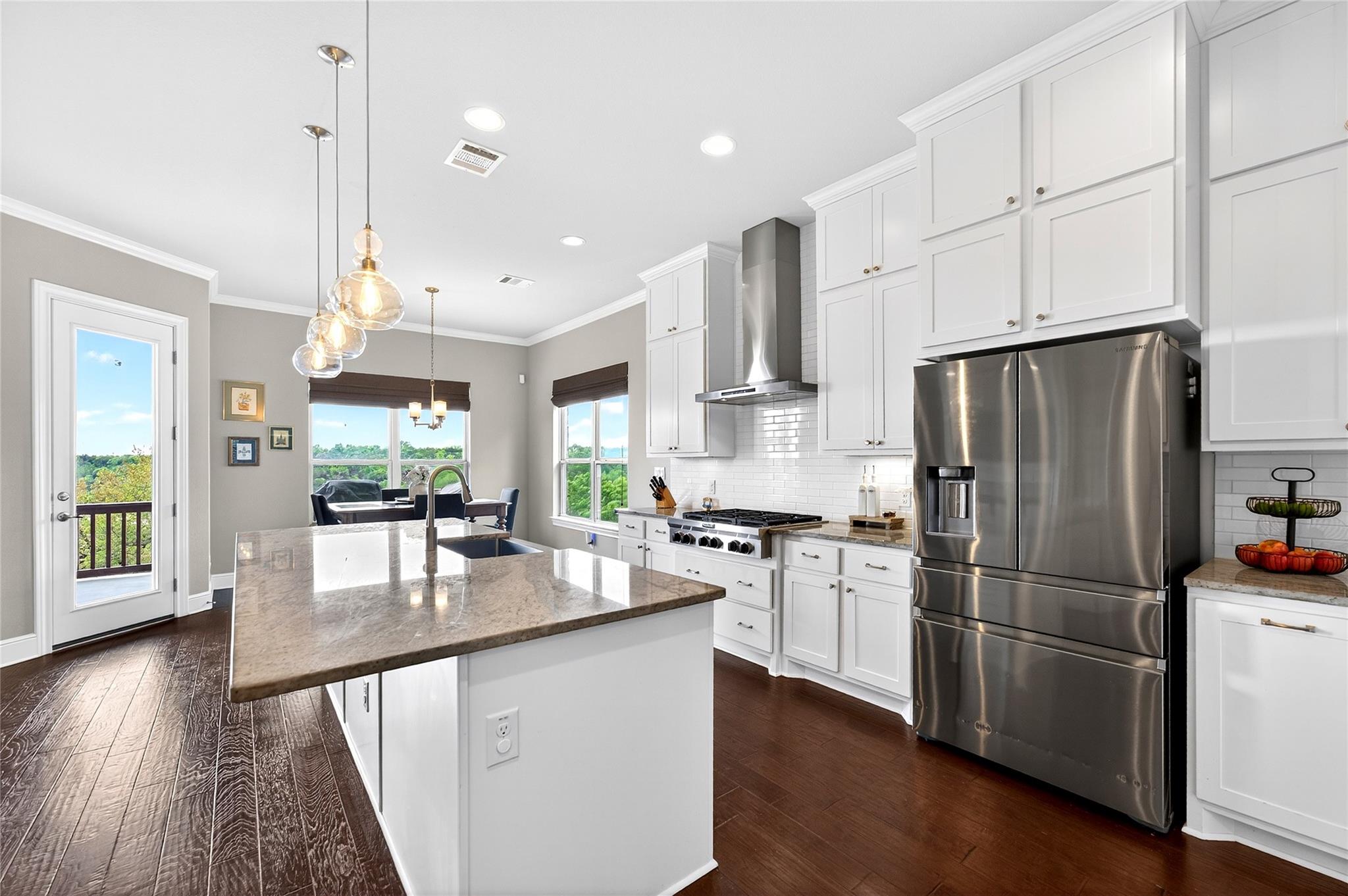 907 Valley View Drive Leander TX 78641