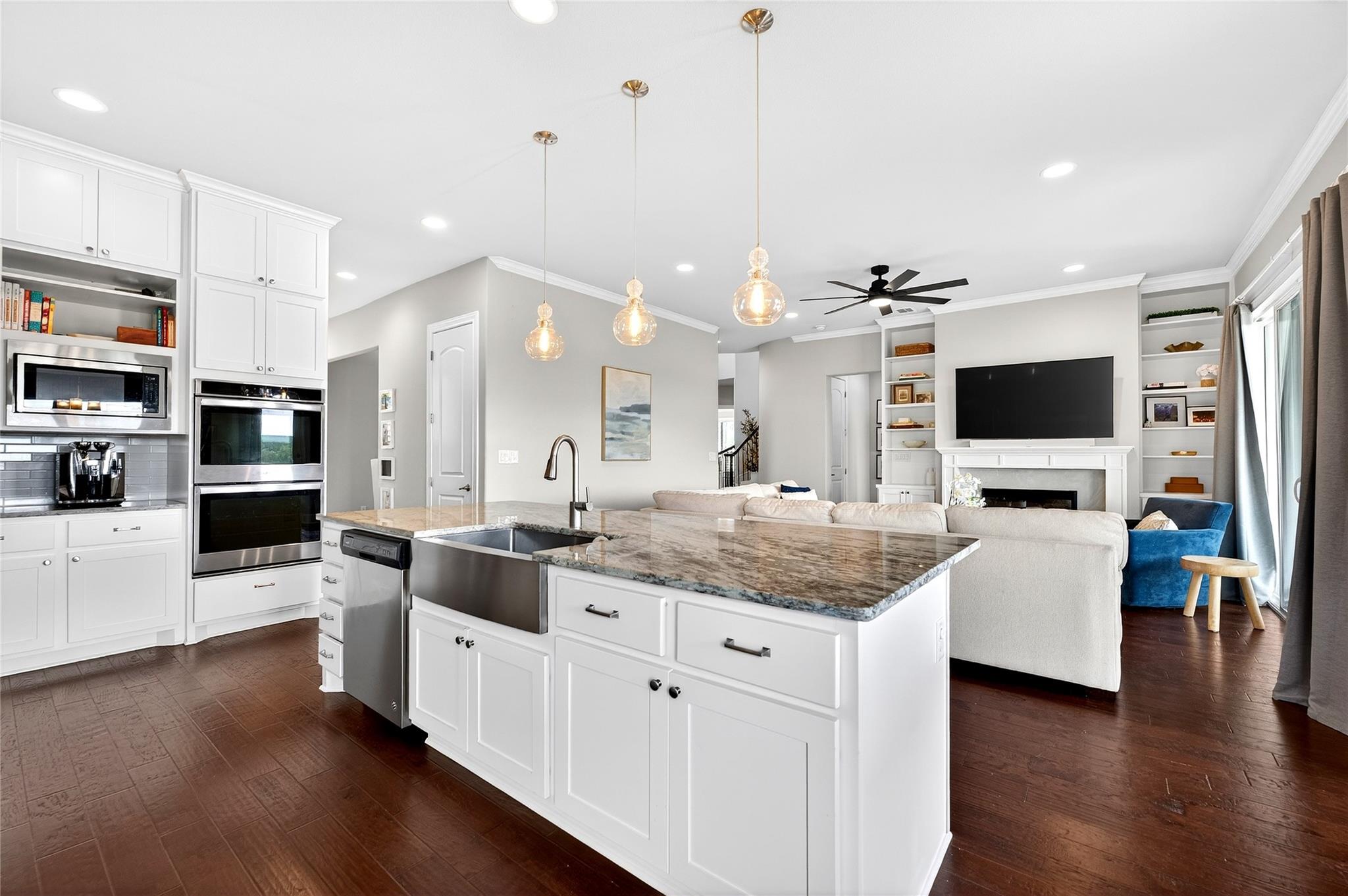 907 Valley View Drive Leander TX 78641
