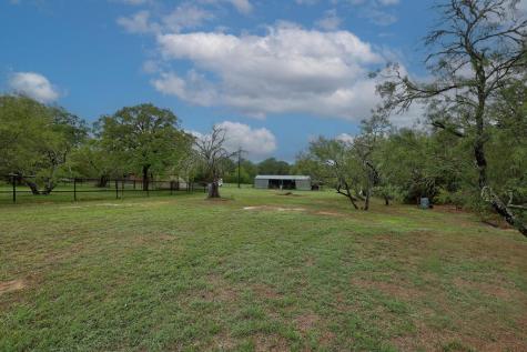 986 Shiloh Road Bastrop TX 78602