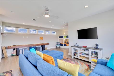 18612 Flying J Boulevard Spicewood TX 78669