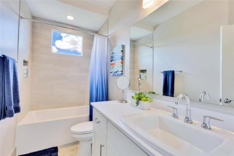 18612 Flying J Boulevard Spicewood TX 78669
