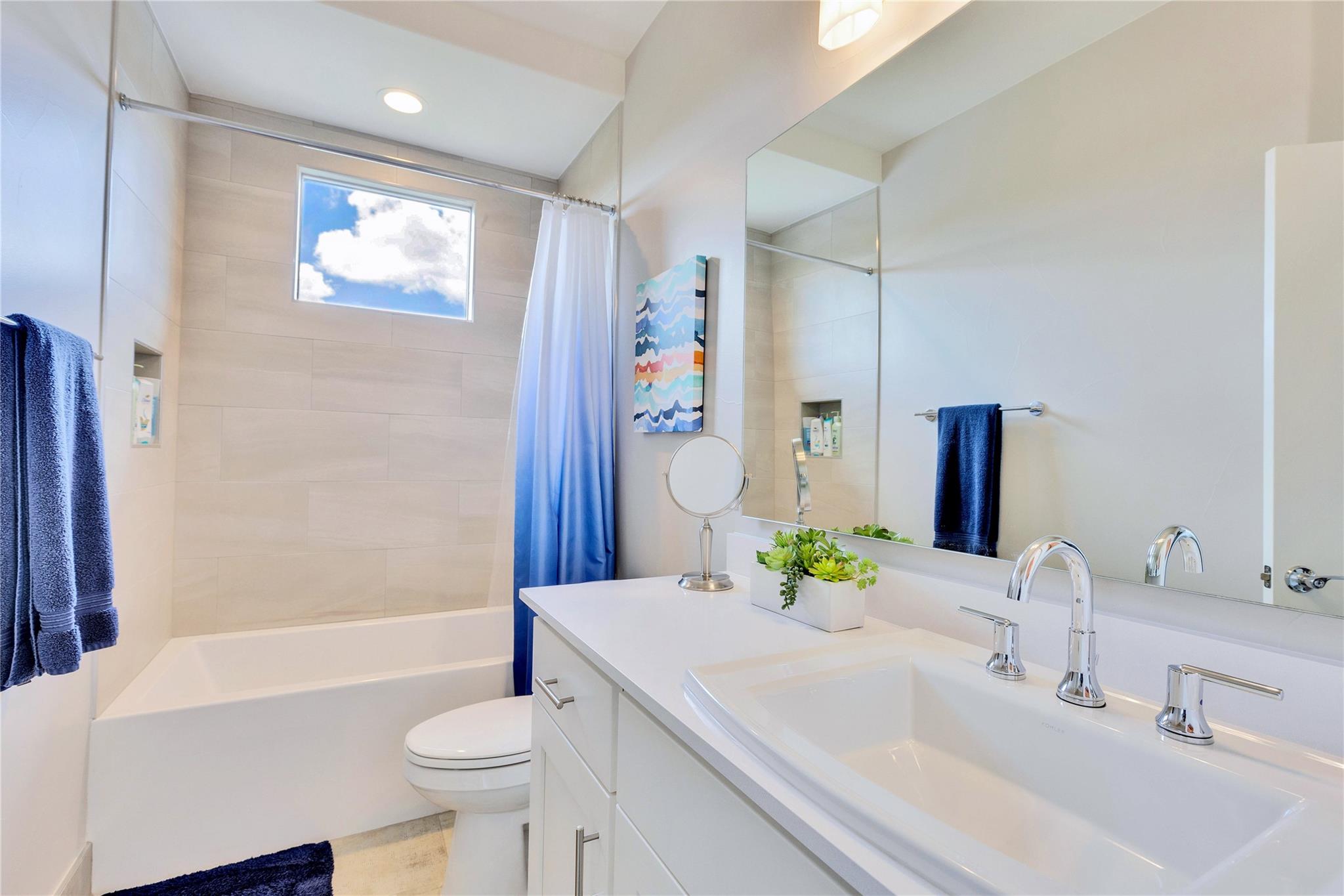 18612 Flying J Boulevard Spicewood TX 78669
