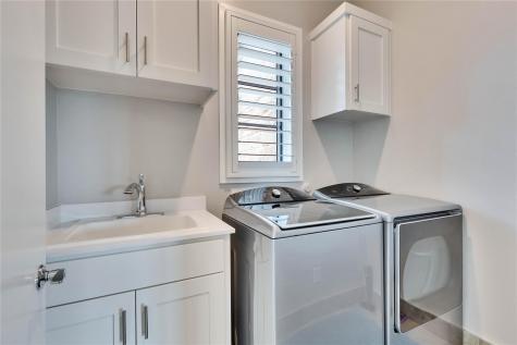 18612 Flying J Boulevard Spicewood TX 78669