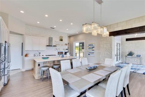 18612 Flying J Boulevard Spicewood TX 78669