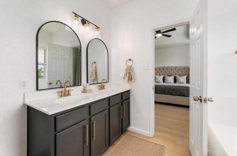 176 Willow Leaf Lane Buda TX 78610