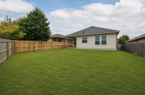 176 Willow Leaf Lane Buda TX 78610