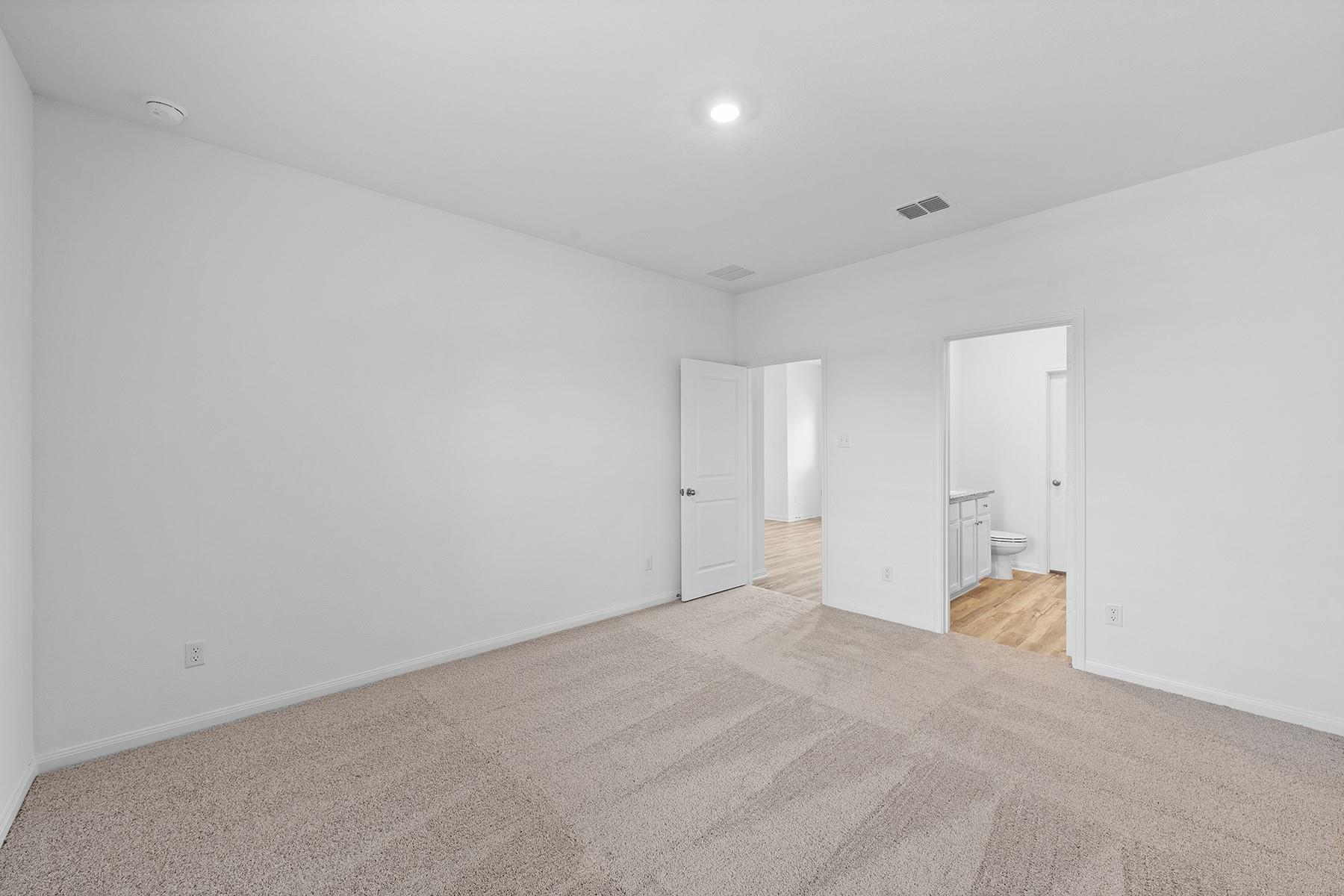 14709 Eagles Claw Way Elgin TX 78621