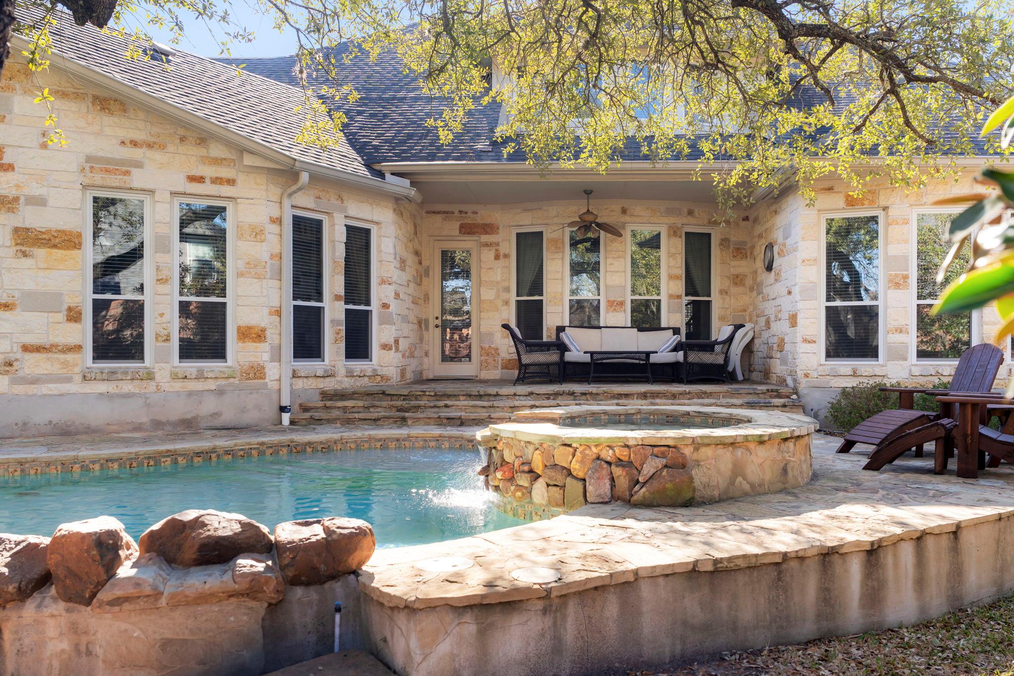 10901 Doswell Cove Austin TX 78739