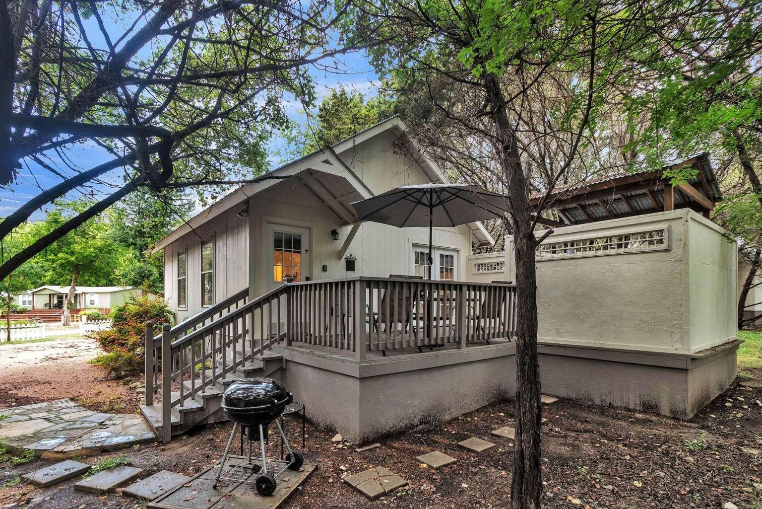 104 Scudder Lane Wimberley TX 78676