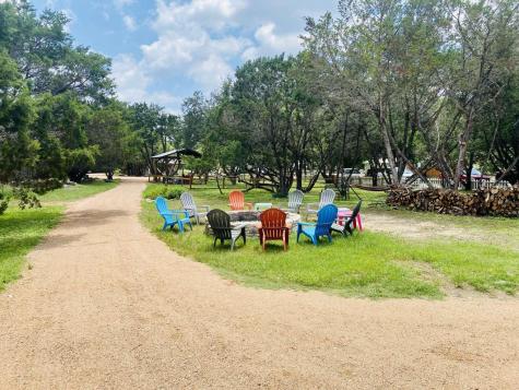104 Scudder Lane Wimberley TX 78676