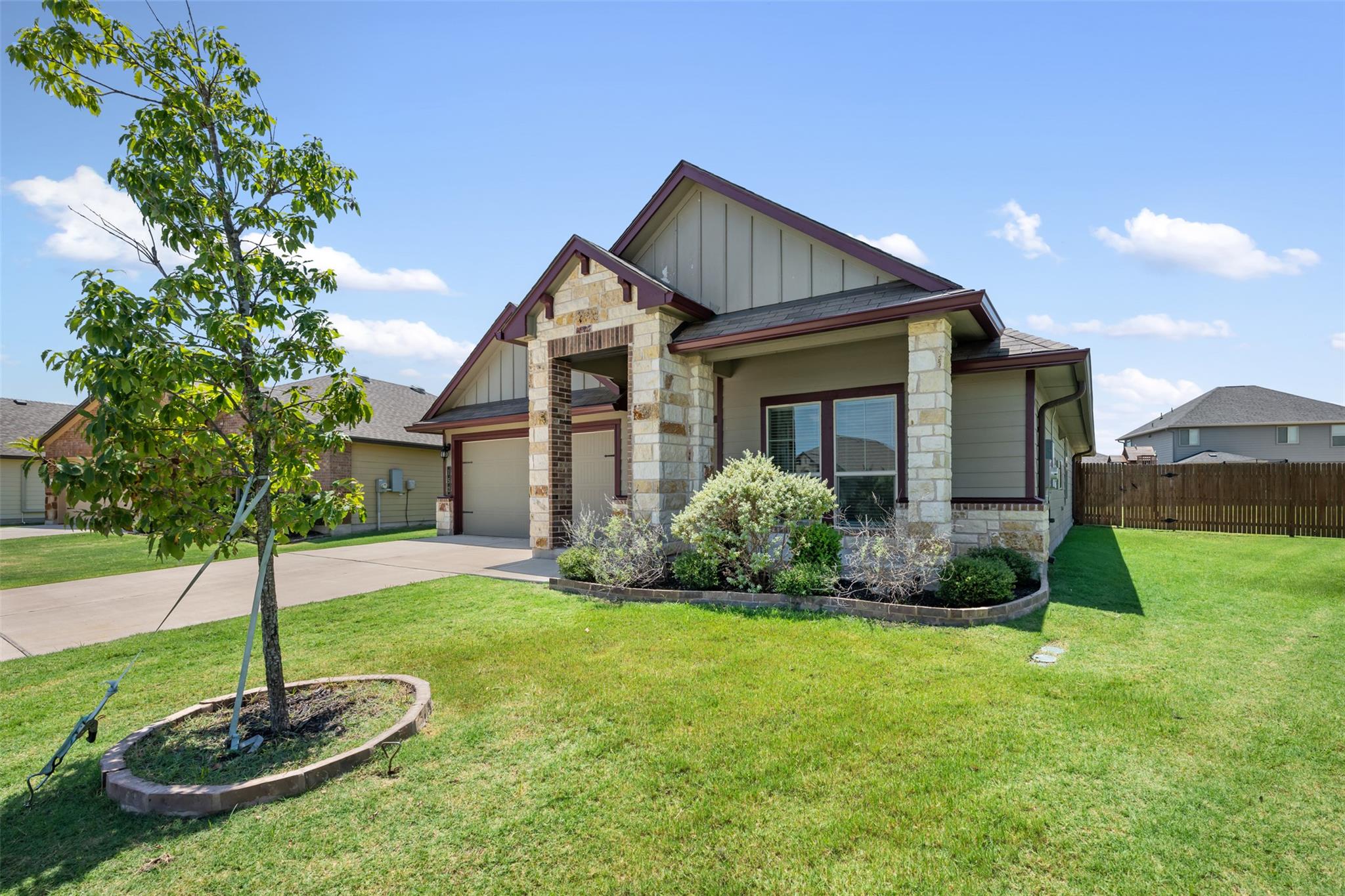 152 Beth Ann Loop Taylor TX 76574