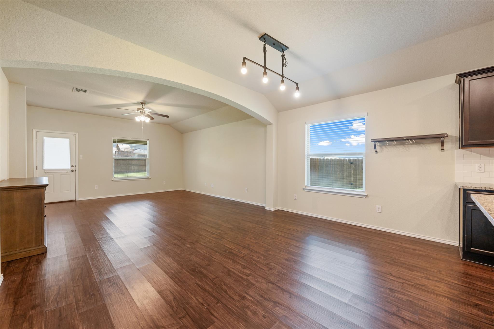 152 Beth Ann Loop Taylor TX 76574