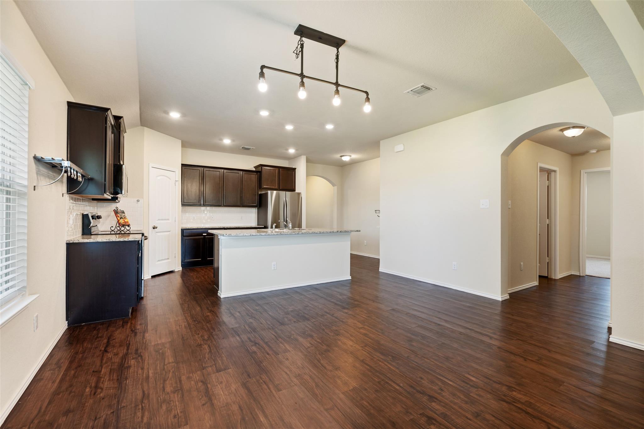 152 Beth Ann Loop Taylor TX 76574
