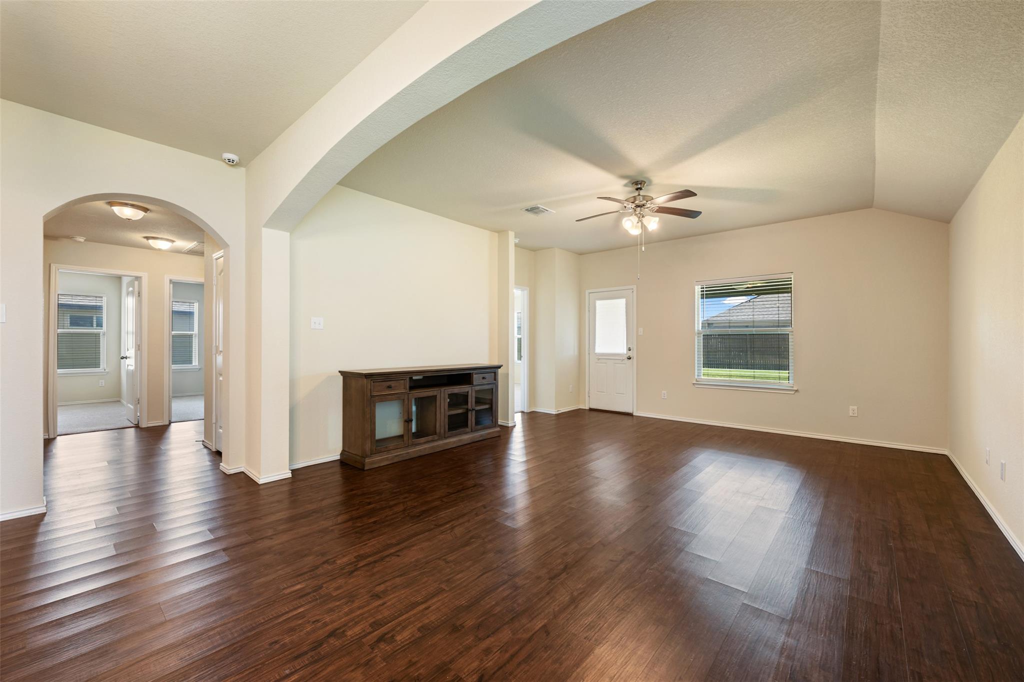 152 Beth Ann Loop Taylor TX 76574