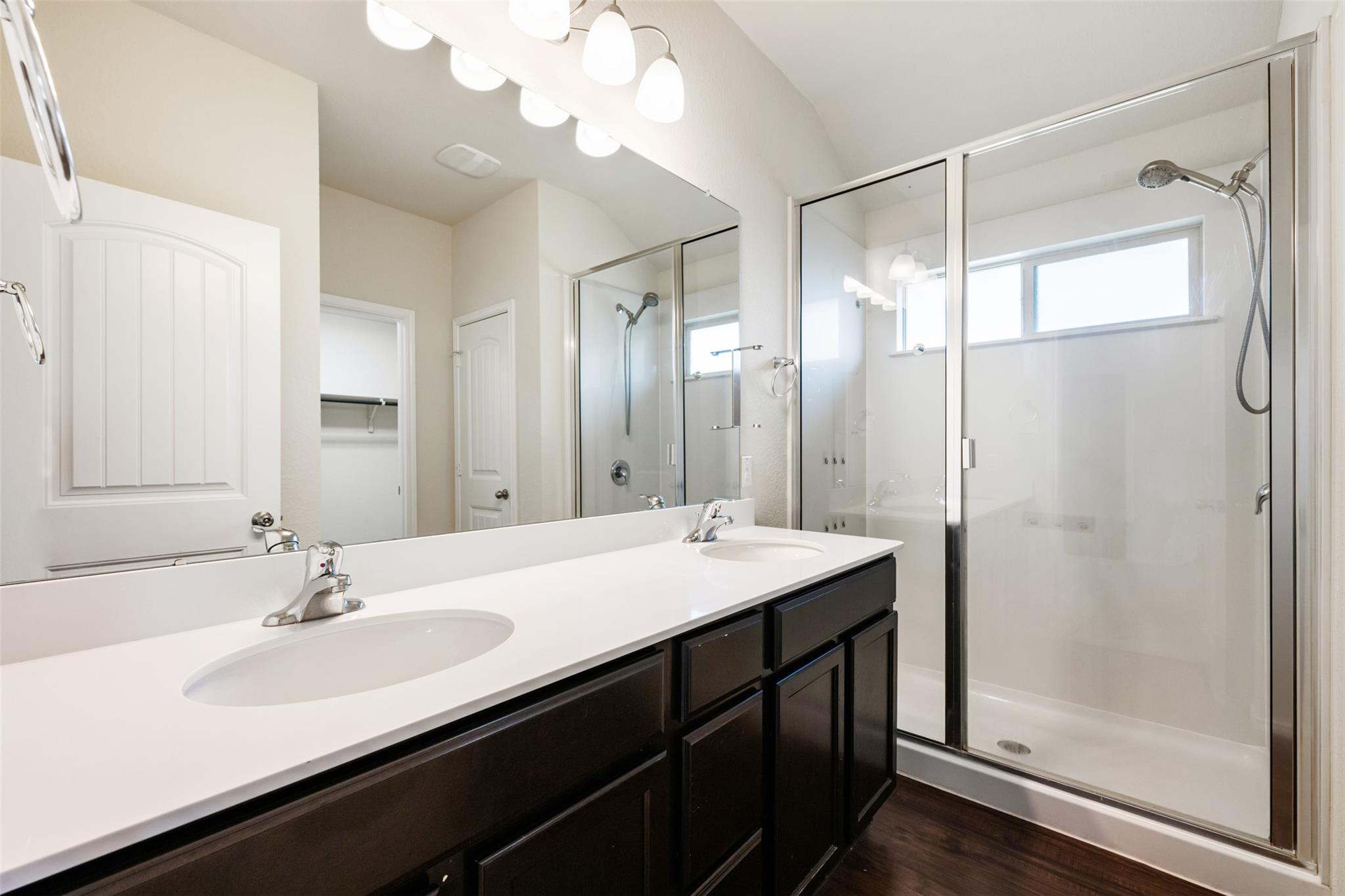 152 Beth Ann Loop Taylor TX 76574