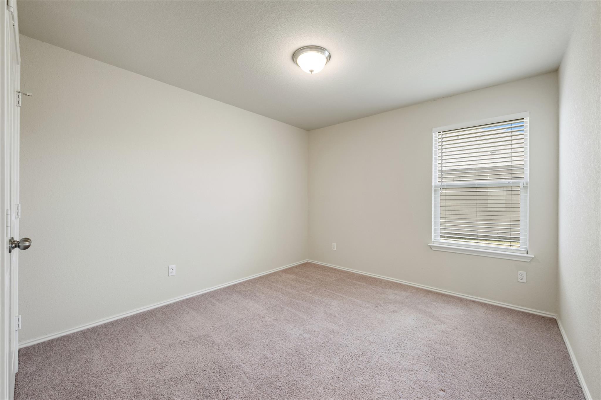 152 Beth Ann Loop Taylor TX 76574