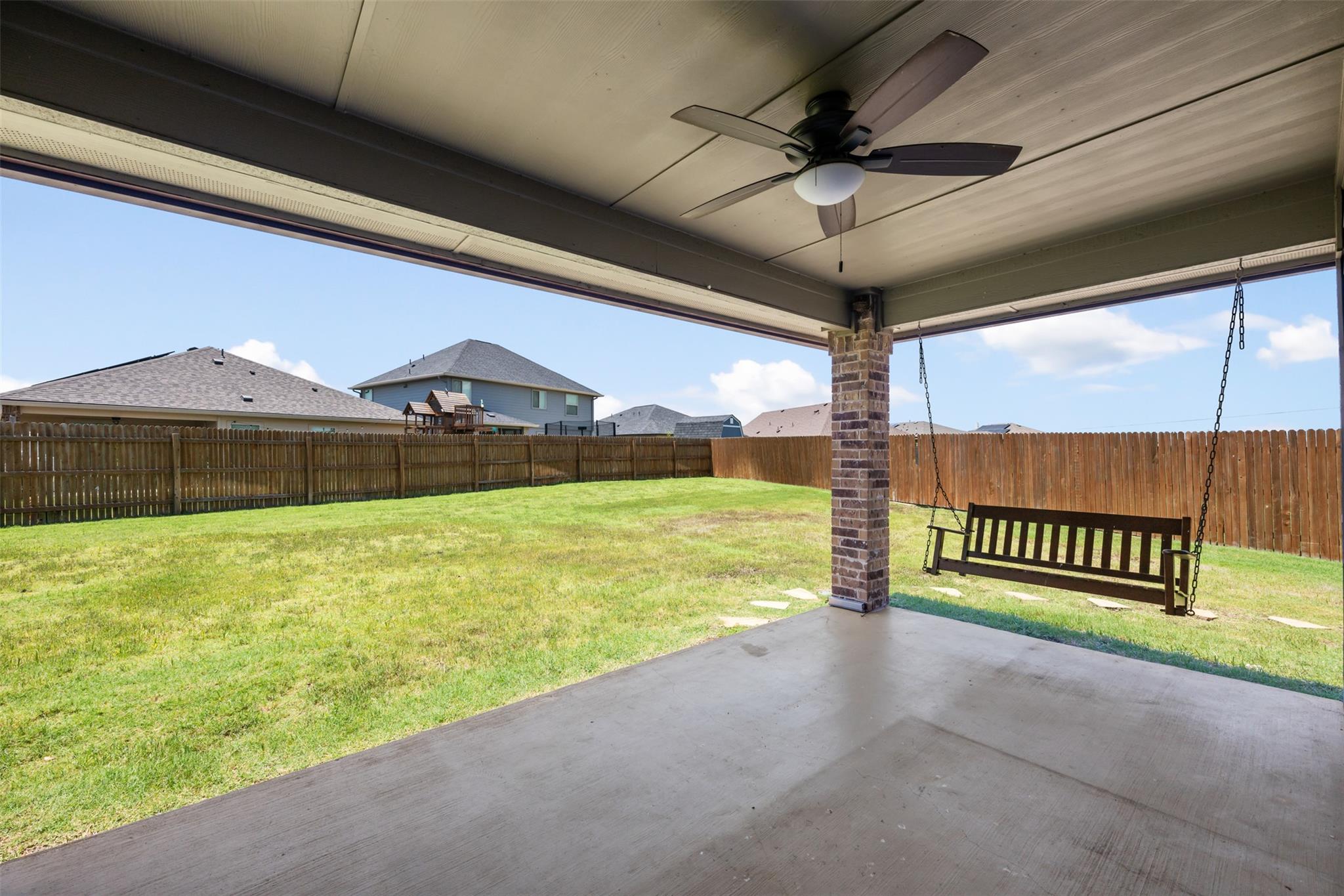152 Beth Ann Loop Taylor TX 76574