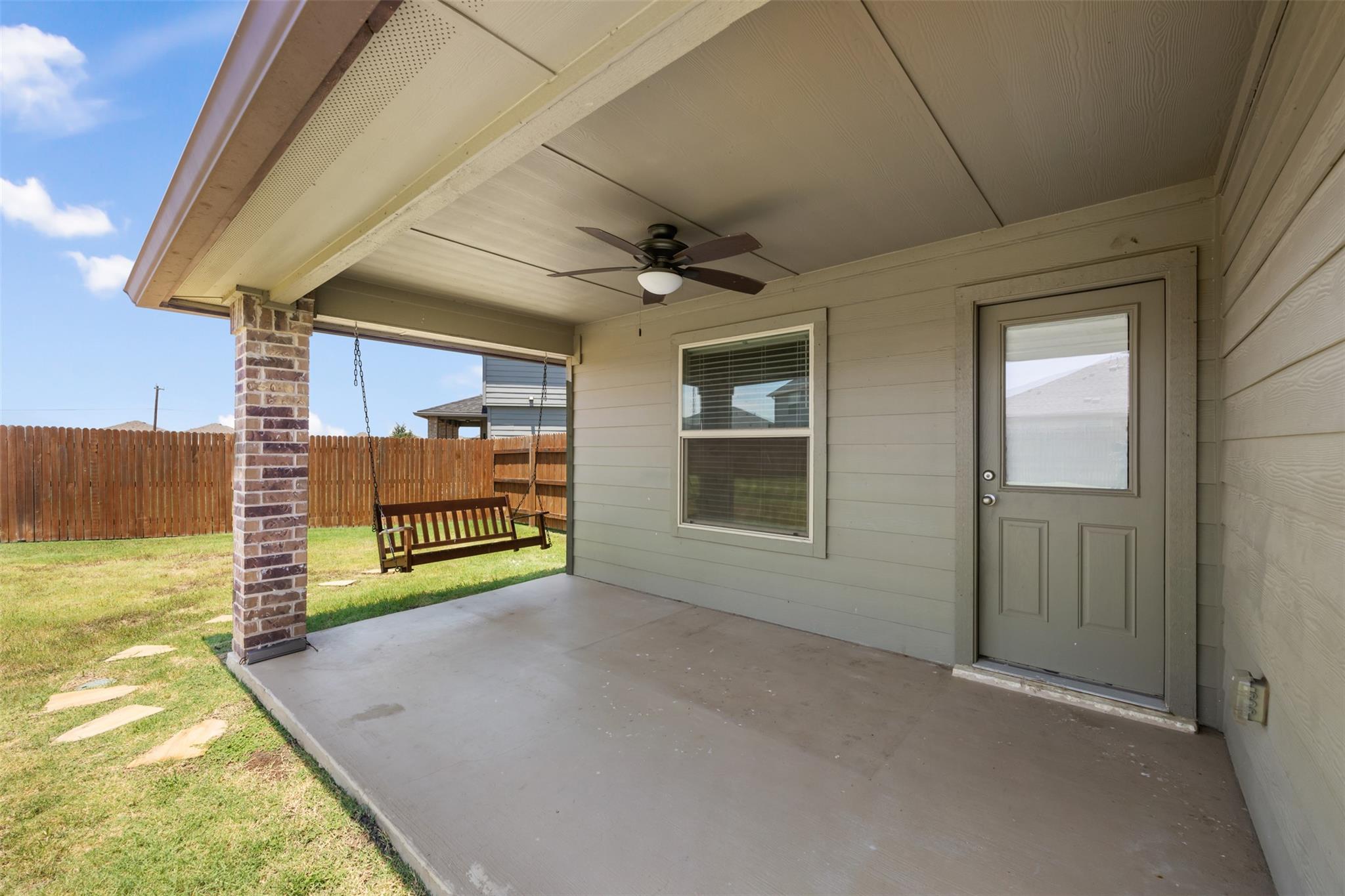 152 Beth Ann Loop Taylor TX 76574