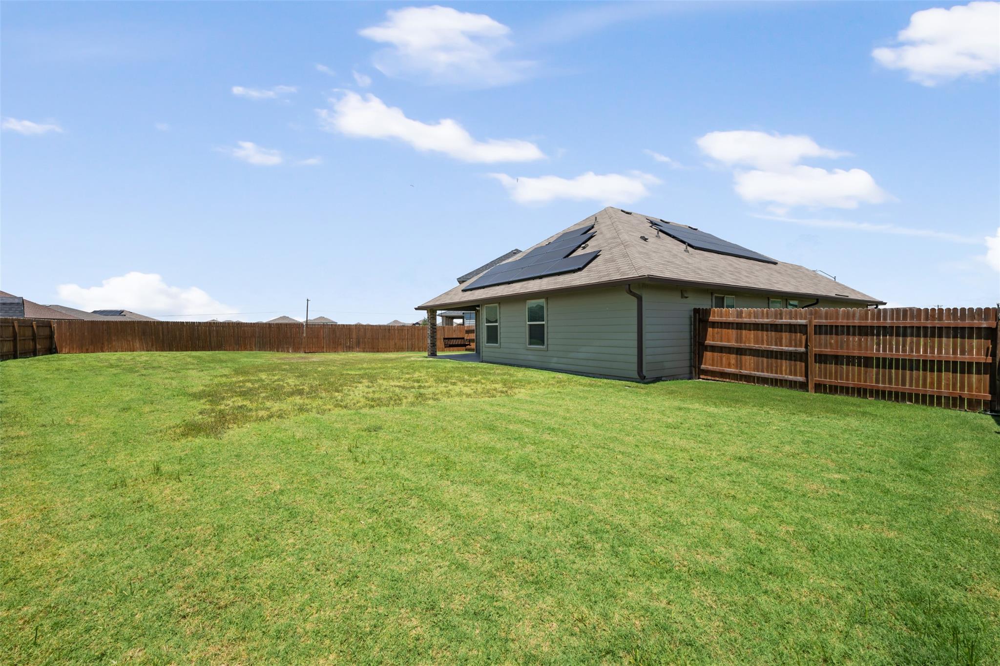 152 Beth Ann Loop Taylor TX 76574