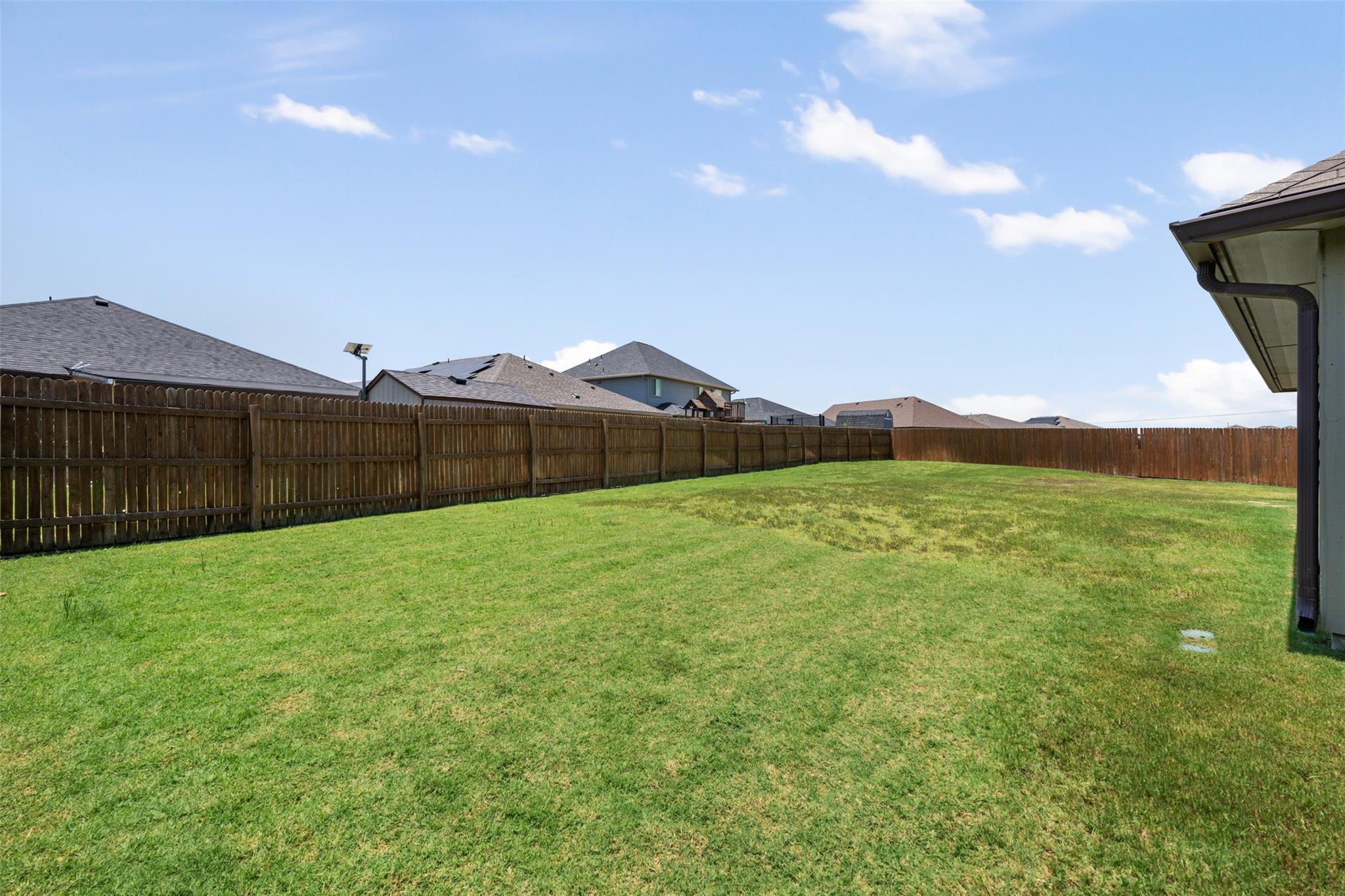 152 Beth Ann Loop Taylor TX 76574