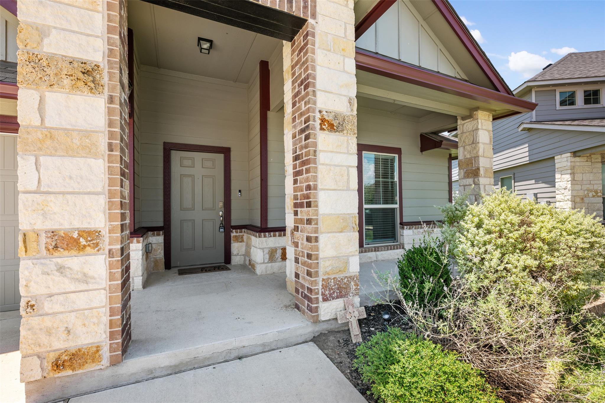 152 Beth Ann Loop Taylor TX 76574