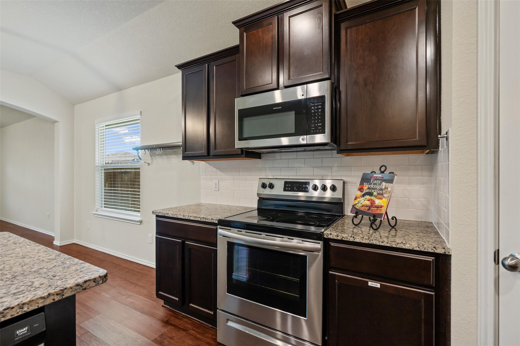 152 Beth Ann Loop Taylor TX 76574