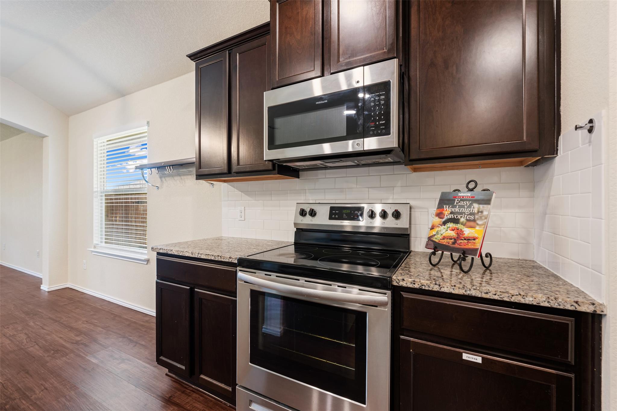 152 Beth Ann Loop Taylor TX 76574