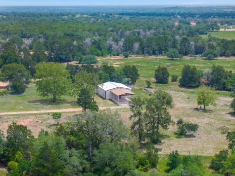 1371 Private Road 2051 Giddings TX 78942