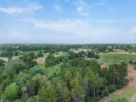 1371 Private Road 2051 Giddings TX 78942