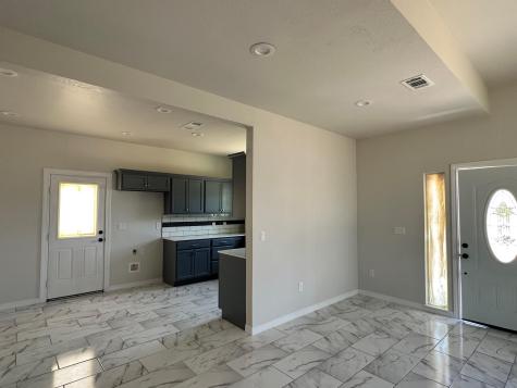 501 Maple Street Taylor TX 76574