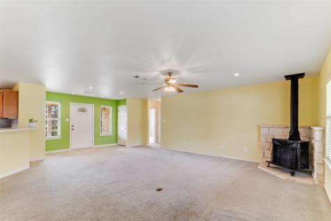 670 County Road 100 Burnet TX 78611