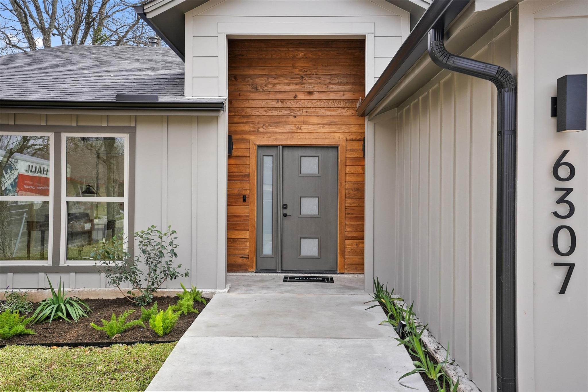 6307 Clubway Lane Austin TX 78745