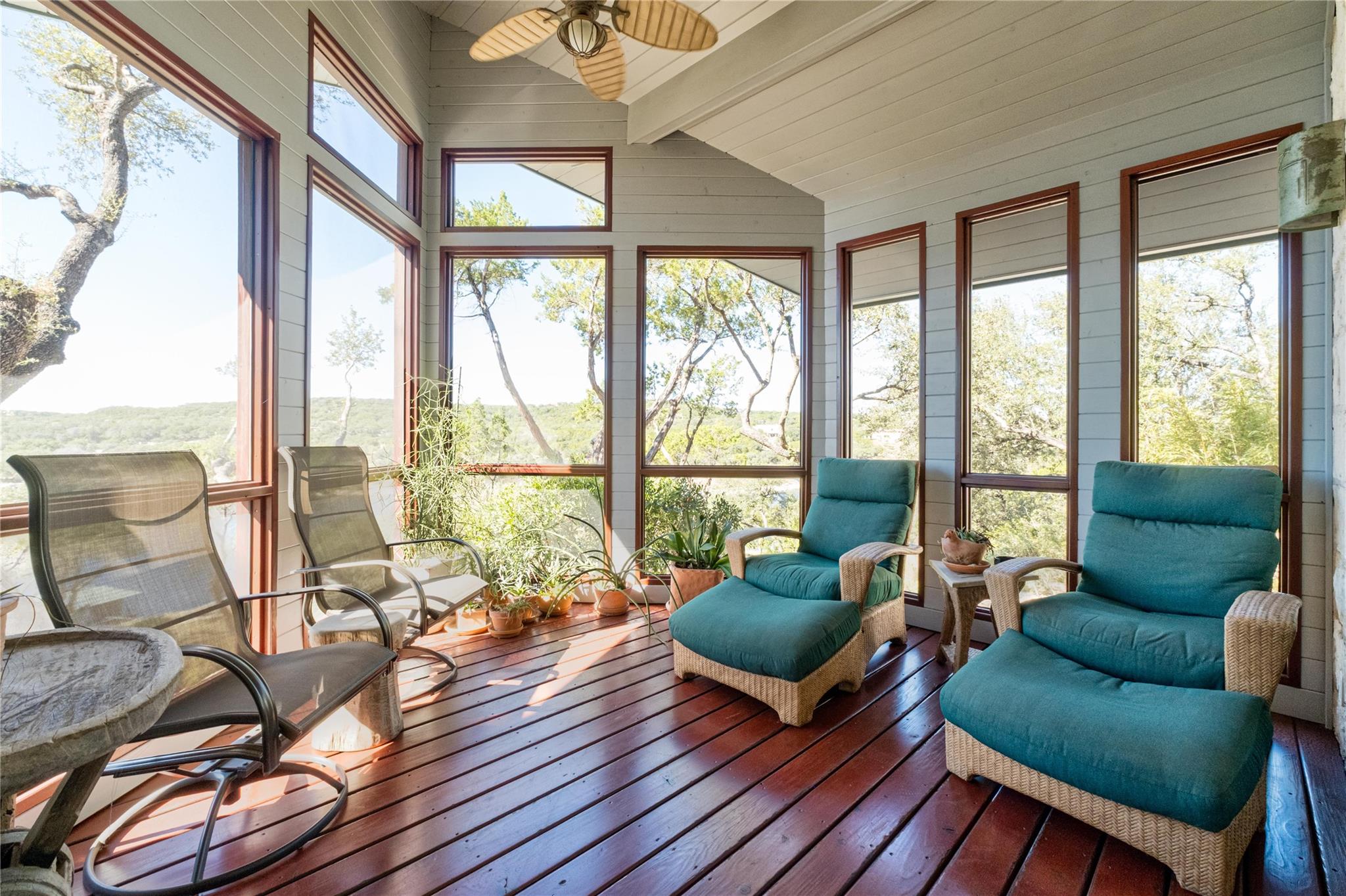 19905 Angel Bay Drive Spicewood TX 78669