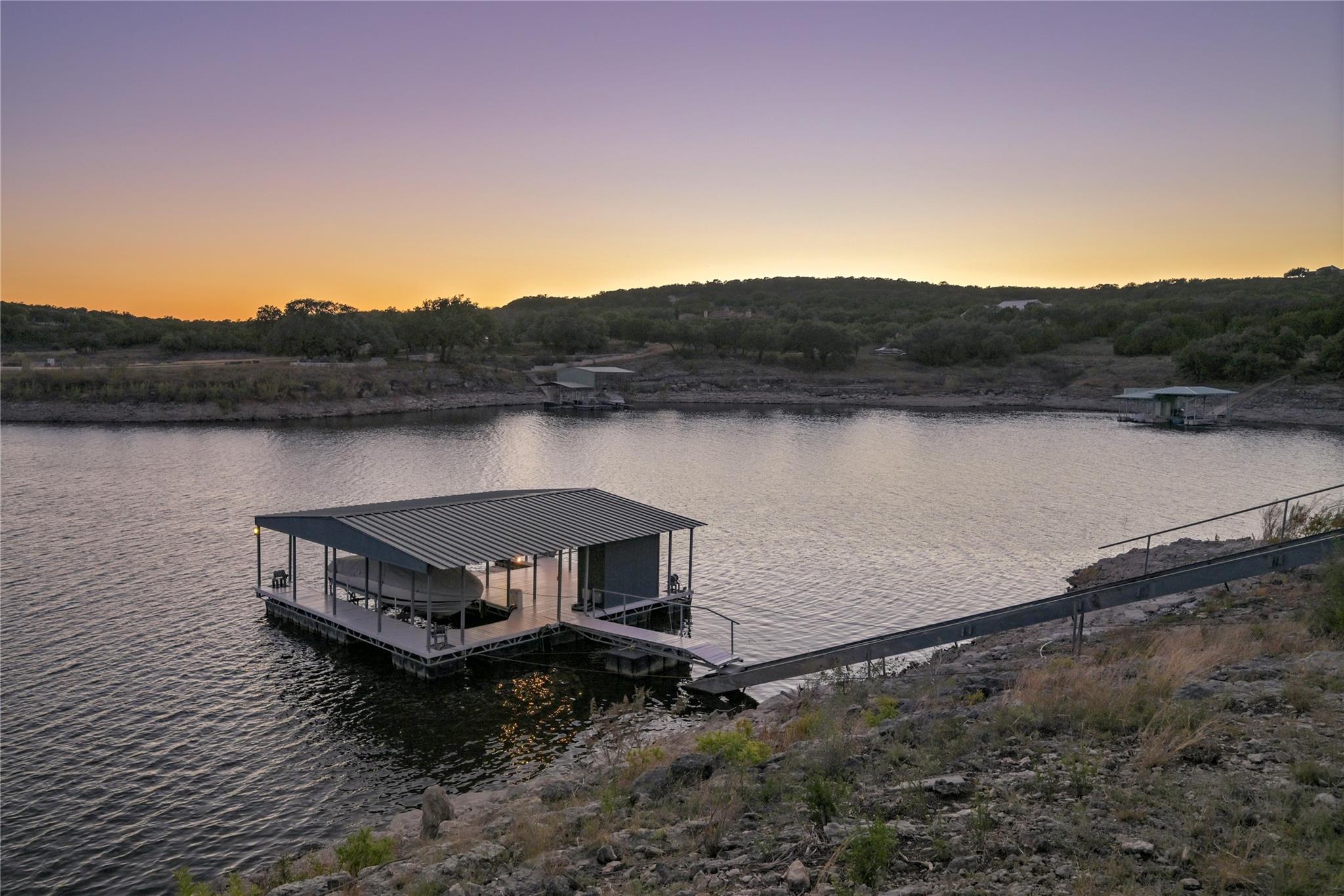 19905 Angel Bay Drive Spicewood TX 78669