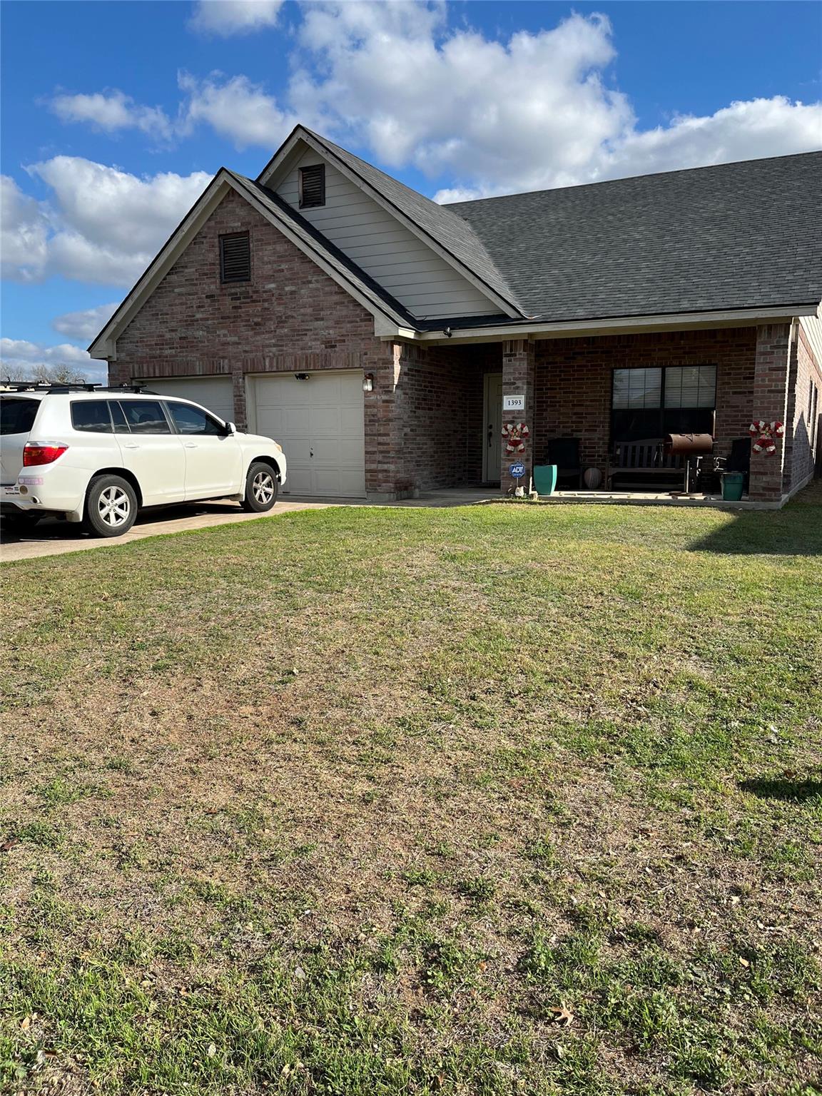 1393 Woodlands Drive Kyle TX 78640